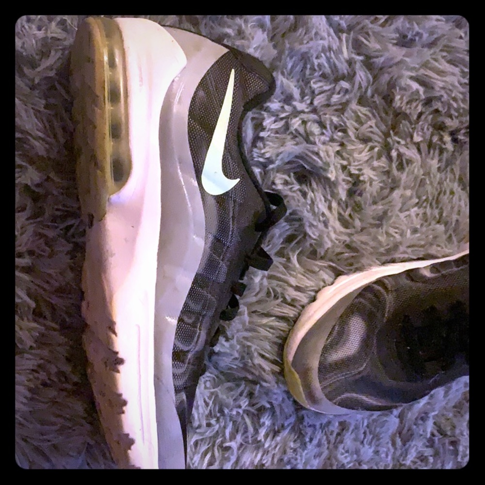 Nike air max
